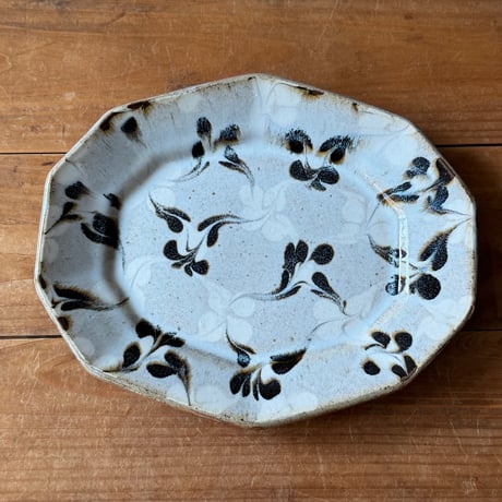 柳瀬俊一郎　多角皿 オーバル 菱 42B2（約23×19cm)