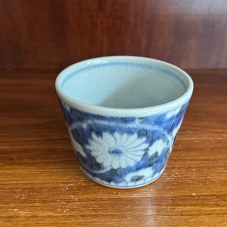 皐月窯　そば猪口 草花文白抜き さ10C