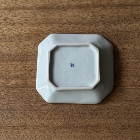 イロリ工房　隅切角皿 イ6A（約12×11cm)