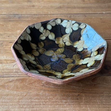 柳瀬俊一郎　八角鉢 菱 27A2（直径約17cm)