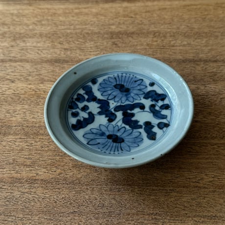 皐月窯　3.5寸高台皿 菊唐草 さ14B（直径約11cm)