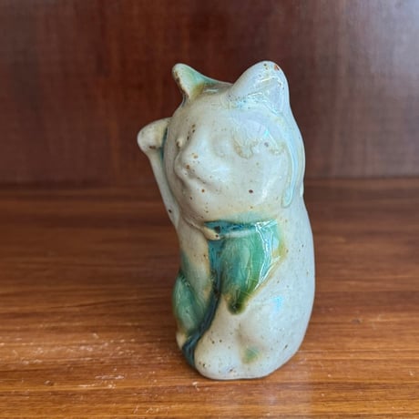キマノ陶器　ネコ置物（土鈴入り） キ56D