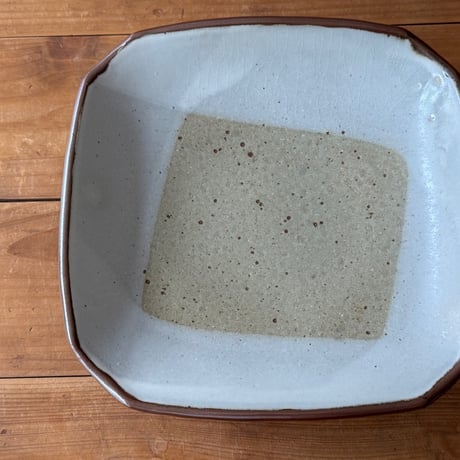 セレン のあ　おにぎり四角皿 A（約22×22cｍ）
