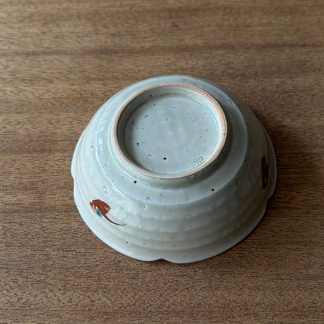 砥部焼 中田窯　4寸輪花鉢 N10A (直径約13cm)