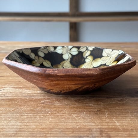 柳瀬俊一郎　八角鉢 菱 27A2（直径約17cm)