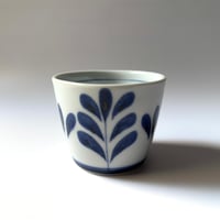 陶房遊　蕎麦猪口（大） ブルーリーフ A
