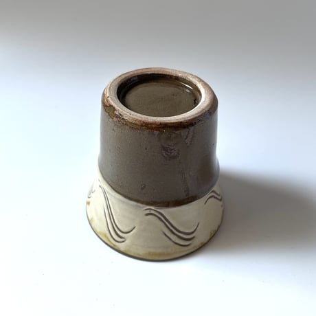 野はら屋 佐々木かおり　コップ大　櫛描き A