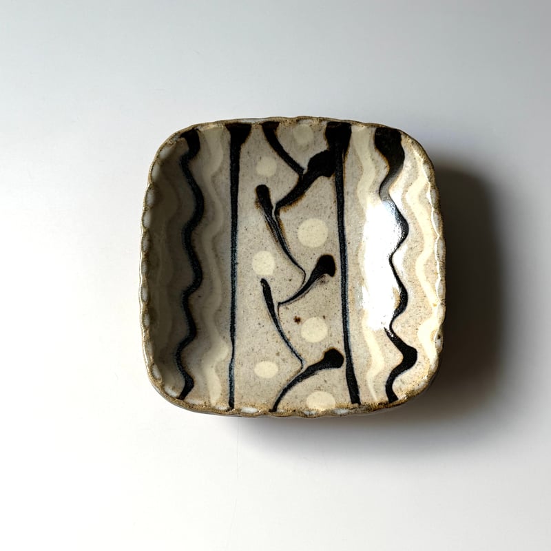 柳瀬俊一郎 四方皿 B (約14×14cm) | kogeiseikatsu.shop