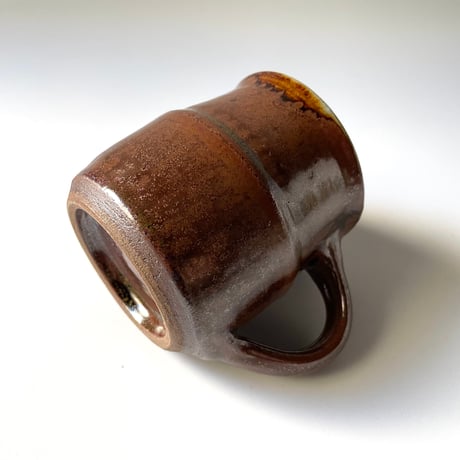 かじや窯　たる型マグカップ 茶 O