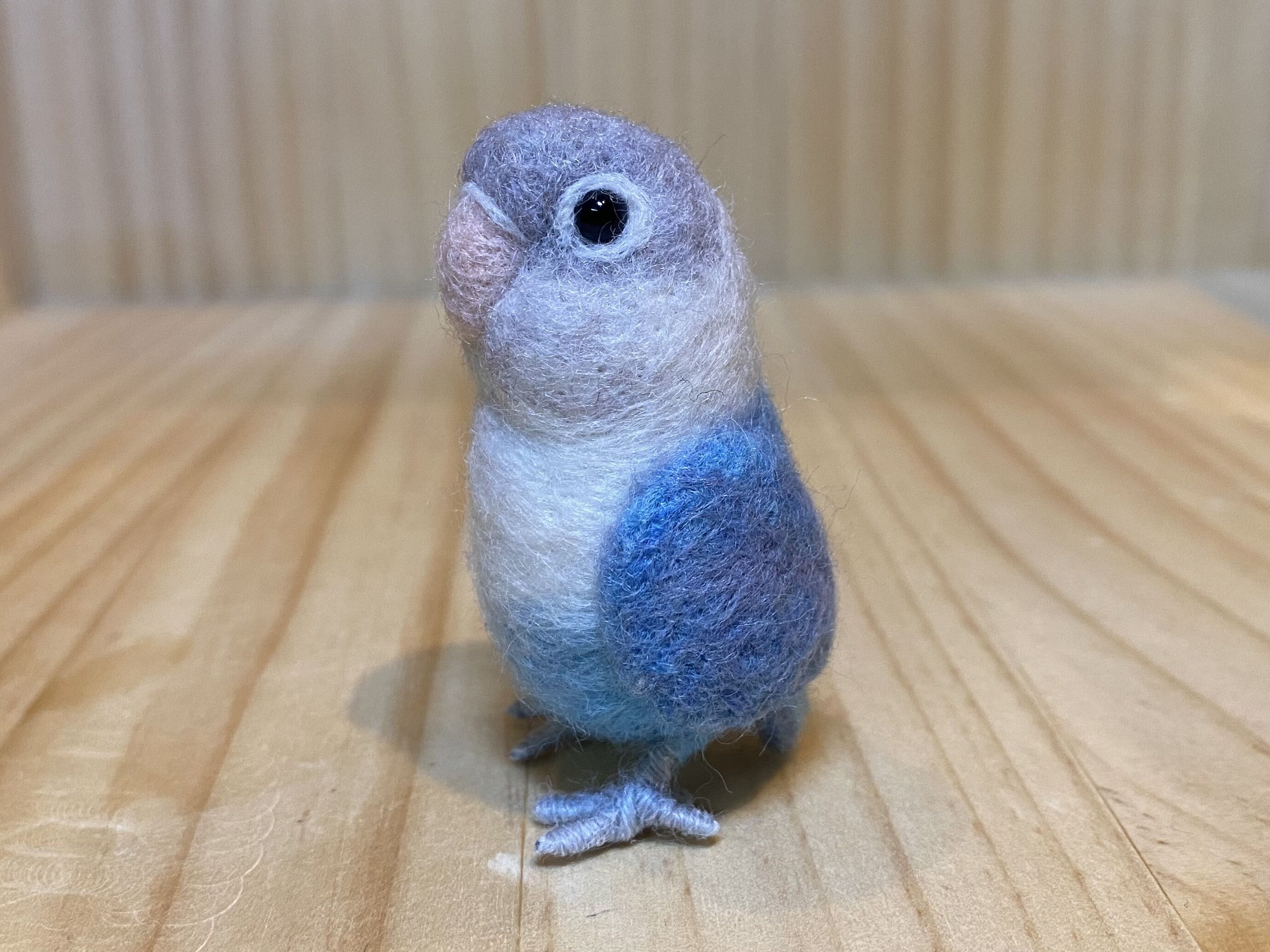 羊毛フェルト ガラスドームのコザクラインコちゃん お客様専用ガラスドームコザクラ&ボタンインコちゃん | TinyBooBoo