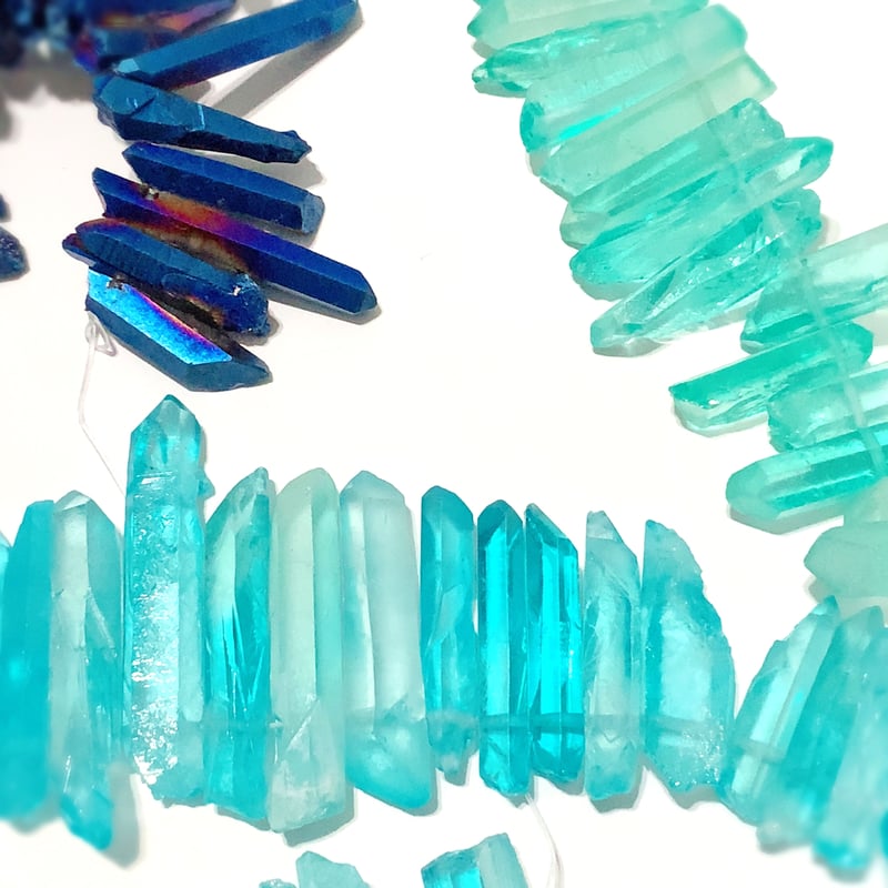 4個】キャンディー 氷柱みたいなスカイブルー 穴あき天然石 クリスタル