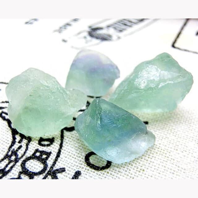 no.0075 シーグラスみたいな濁りフローライト