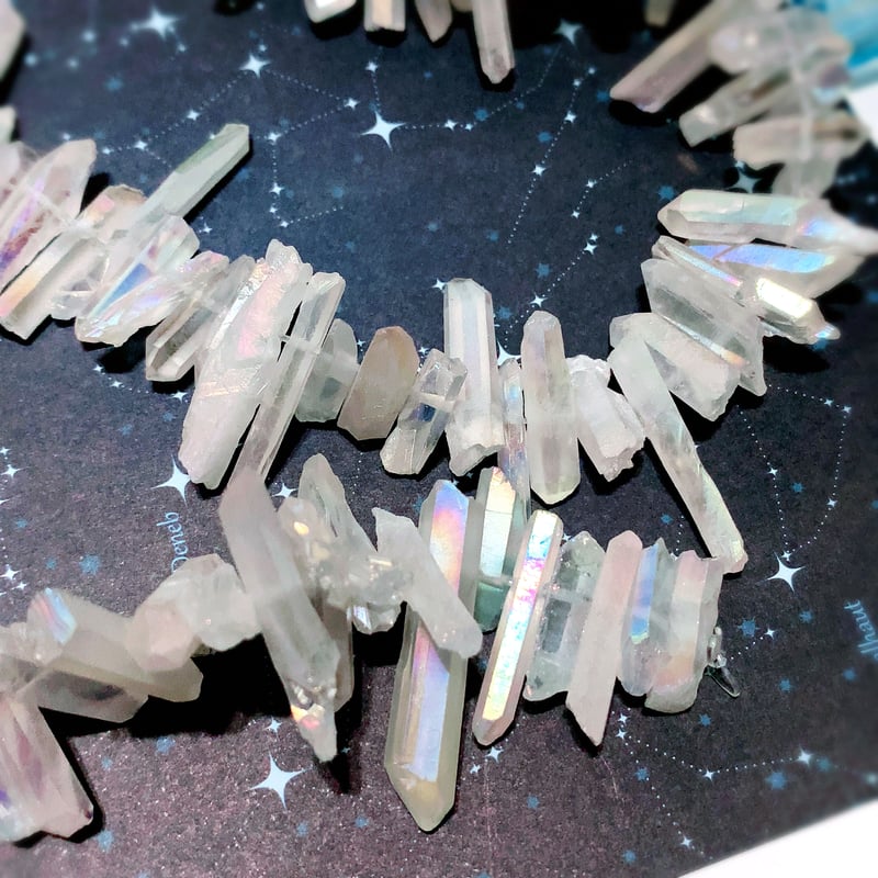 4個】キャンディー 氷柱みたいなオーロラカラー 穴あき天然石