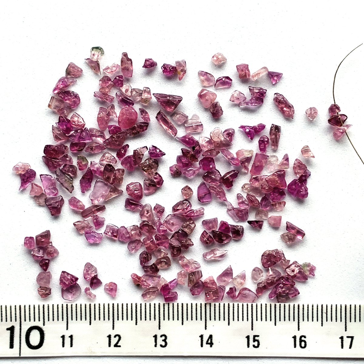 ★ピンクトルマリン 大粒薔薇型ビーズ(SA+) ☆ピンクトルマリン 大粒薔薇型ビーズ(SA+) ☆ピンクトルマリン