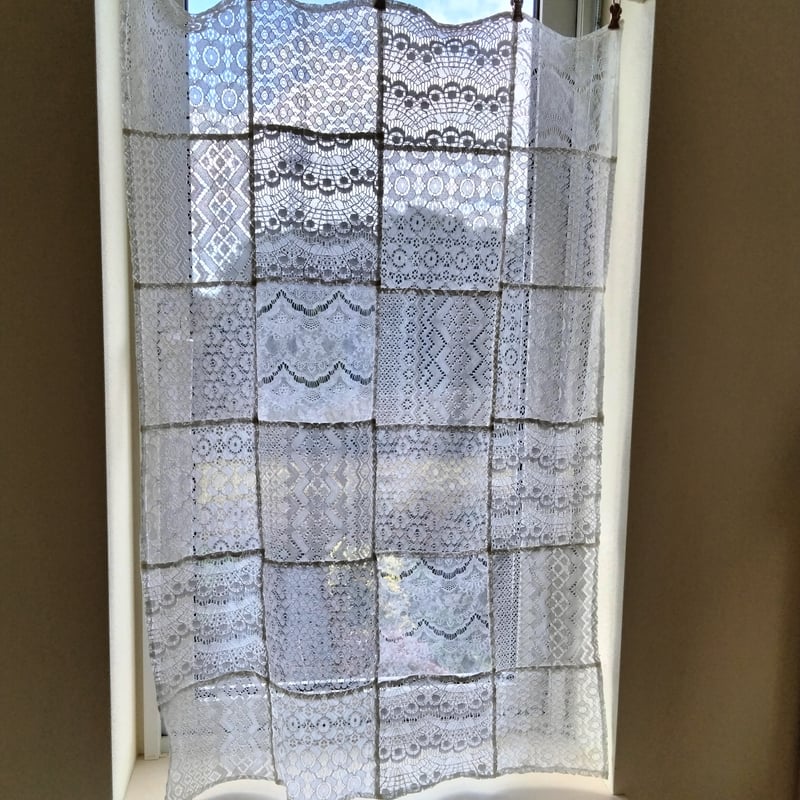 ♥透け感たっぷり♥ラッセルレースのパッチワークカーテン♥レトロ