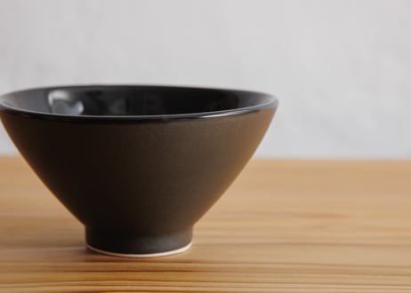 ごはんの碗 くろぐろ こぶり/ふつう