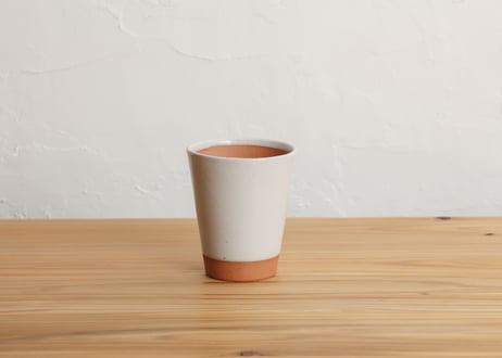 陶のビアカップ　白　ふつう / こぶり