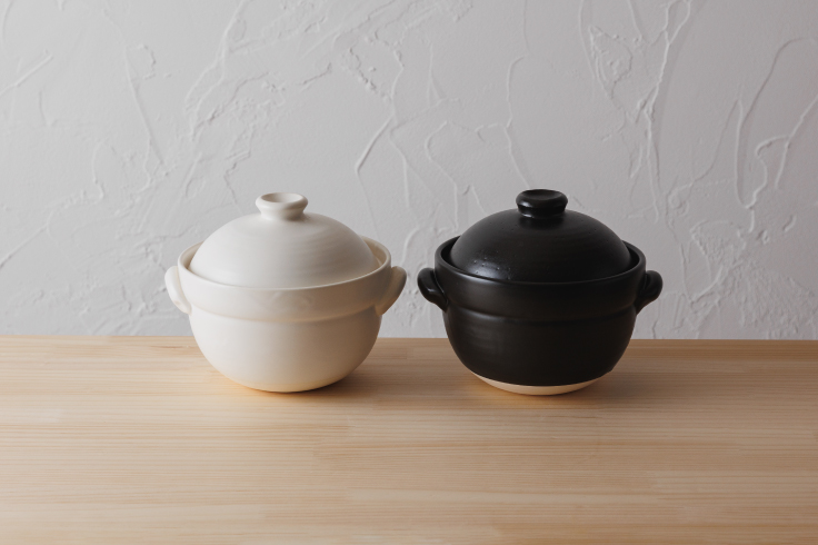 ごはん土鍋 2合 黒 | かもしか百貨店 オンラインストア