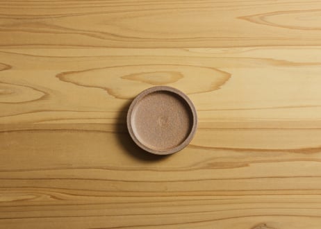 花器　手頃な大きさで、店頭、玄関にいかがでしょうか。 花器 手頃な大きさで、店頭、玄関にいかがでしょうか