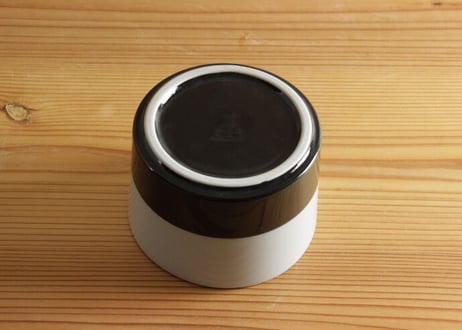 塩こうじの壺　黒