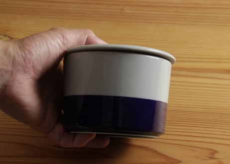 塩こうじの壺　藍