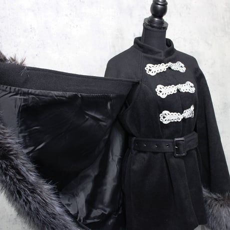 CHINA CAPE COAT (SILVER)