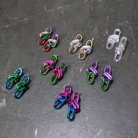 METALLIC CHAIN PIERCE