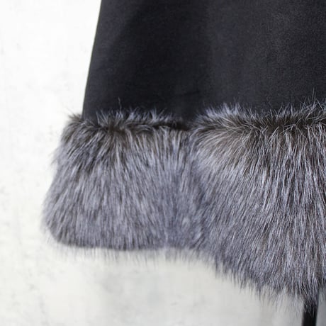 CHINA CAPE COAT (SILVER)