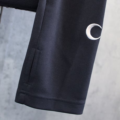 ASSASSIN SLIT HOODIE(SILVER)