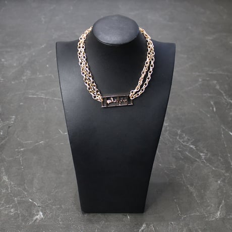 VITAL ROSE NECKLACE
