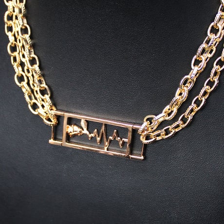 VITAL ROSE NECKLACE