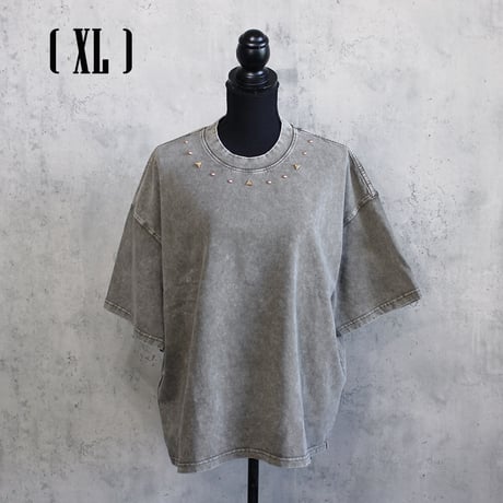 PYRAMID RIVET T-SHIRT(SAND)