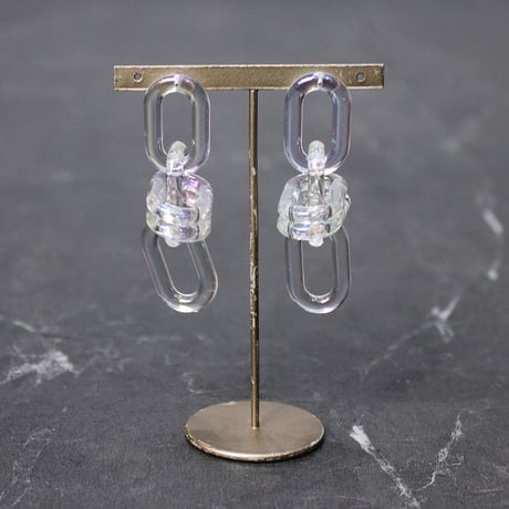 METALLIC CHAIN PIERCE