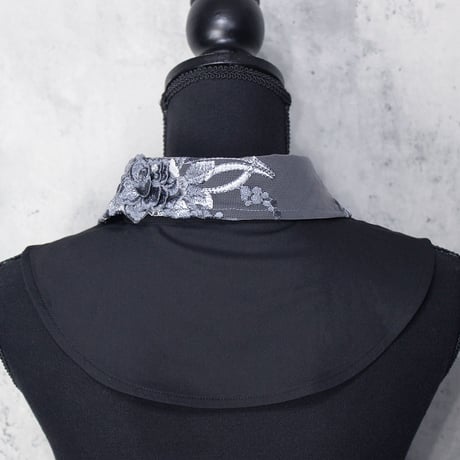 NIGHTMARE COLLAR
