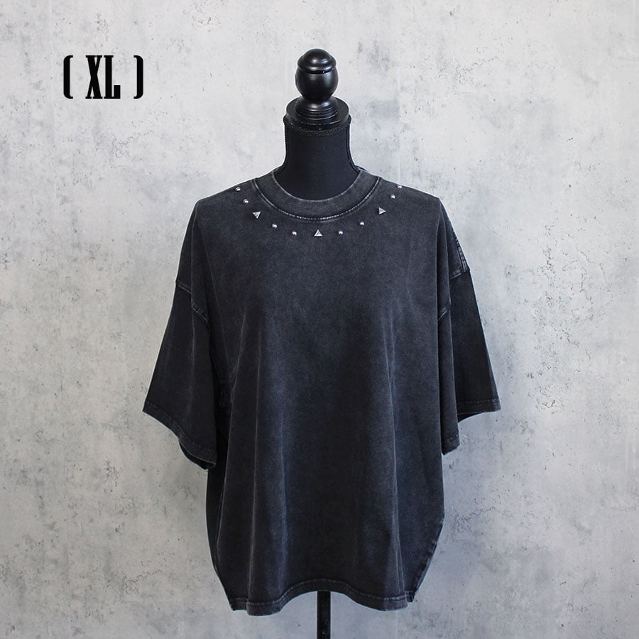 PYRAMID RIVET T-SHIRT(BLACK) | CuLLt