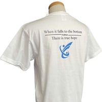 背中にメッセージがプリントされた一枚!!FindHope(ファインドホープ)_男女兼用_Ｖネック半袖Ｔシャツ【ホワイト】_FH018