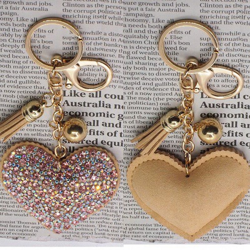 キラキラ ハートバックチャーム | souq NOMAD