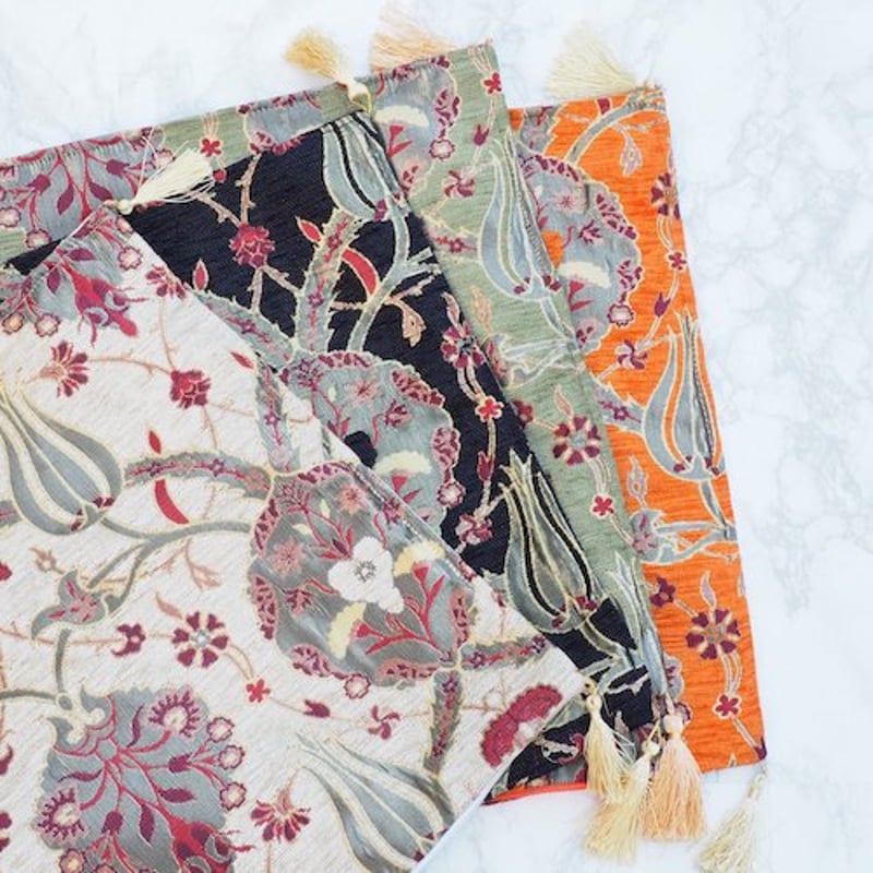 クッションカバー チューリップ柄 | souq NOMAD