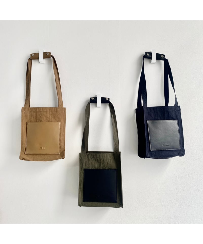 Book Holic Tote ブックホリックトート 本屋巡りのためのバッグ 軽量