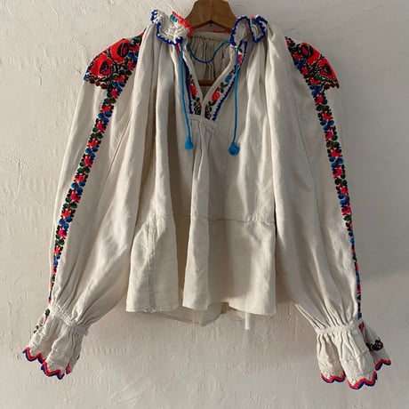 hungary embroidery blouse