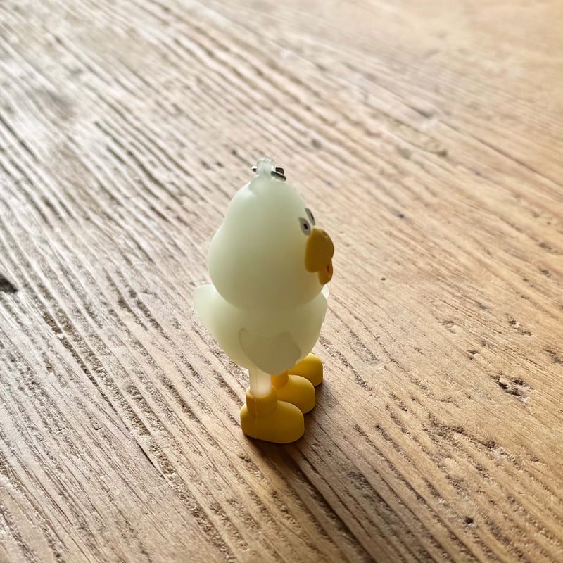 DUCKROW FIGURE KEY HOLDER 蓄光 | OUTDOSKY GARAGE