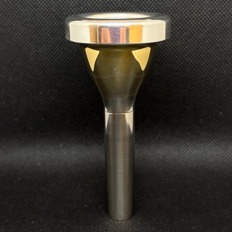 「再値下げ」チューバマウスピース「P.PETE THE DRAGON］ ヤマハ / チューバ用マウスピース BB-69D2 / 銀メッキ（SP） | Lemante