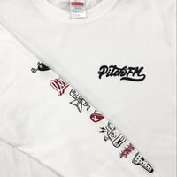 And Through Design × Pitch FMコラボロングTシャツ（ホワイト）