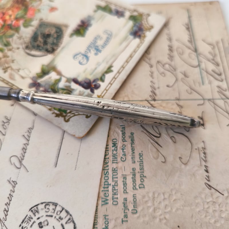 フランスアンティーク シルバー鍵針 リボン装飾 ボタンフック