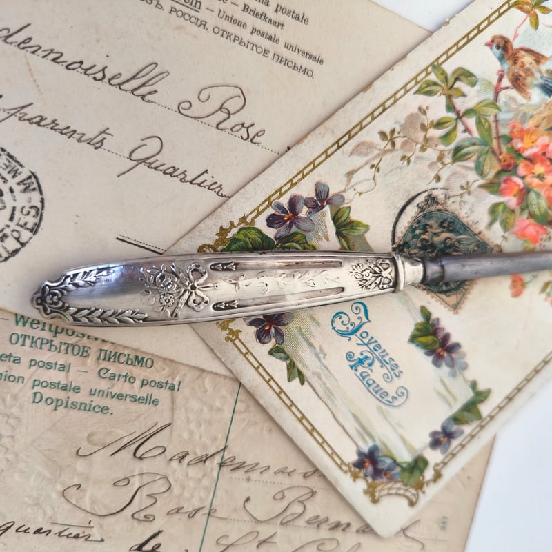 フランスアンティーク シルバー鍵針 リボン装飾 ボタンフック