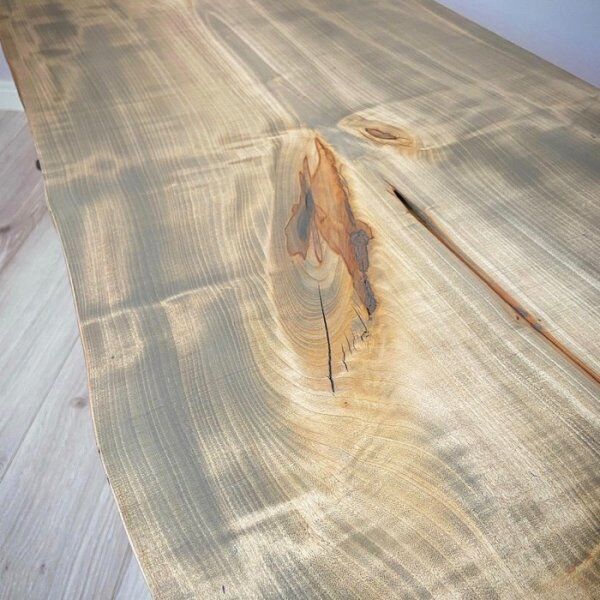 1点物 】一枚板ローテーブル 栃 (トチ ) | ニコルソン家具店