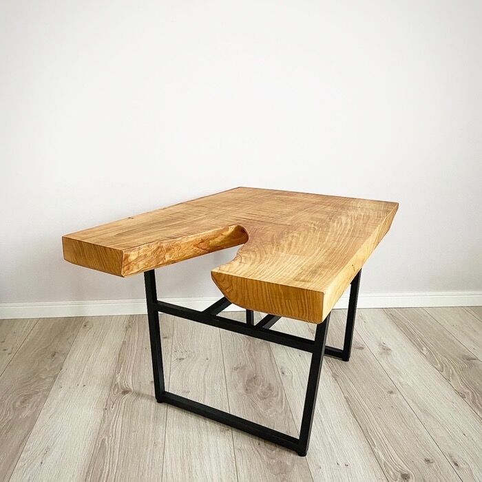 【美品】KOMA 天然木 ベットサイドテーブル 一枚板▪️メープル