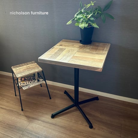 ITEM | ニコルソン家具店