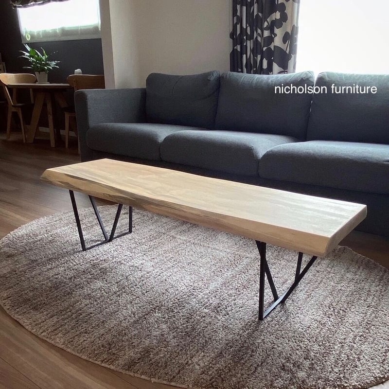 1点物 】一枚板 ワイドローテーブル シナ材 | ニコルソン家具店