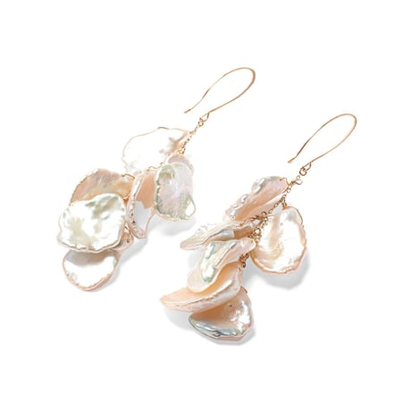 Petal Pearl Pierced earrings